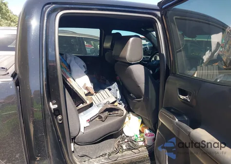 2022 Toyota Tacoma Trd Off Road z USA, uszkodzony, nr VIN 3TMCZ5AN6NM462965